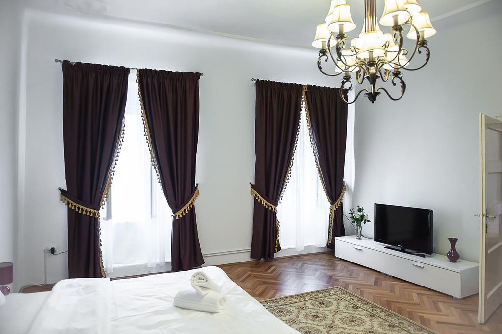 Apartament Piata Mica Sibiu Buitenkant foto