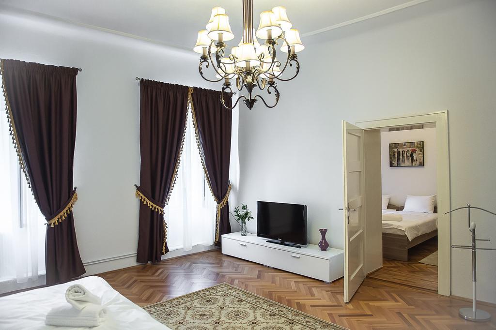 Apartament Piata Mica Sibiu Buitenkant foto
