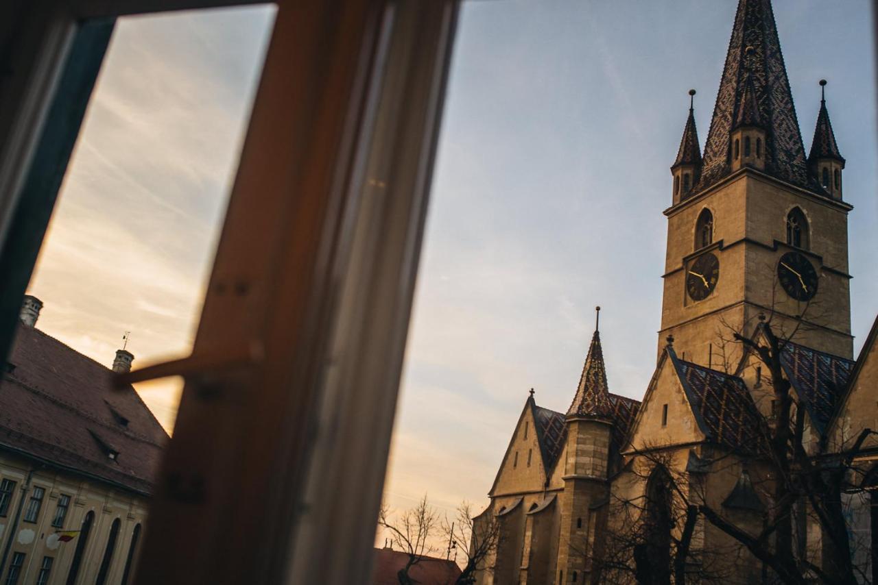 Apartament Piata Mica Sibiu Buitenkant foto