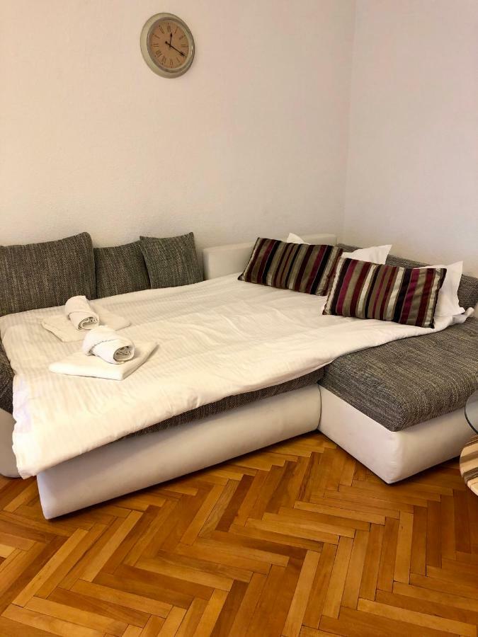 Apartament Piata Mica Sibiu Buitenkant foto